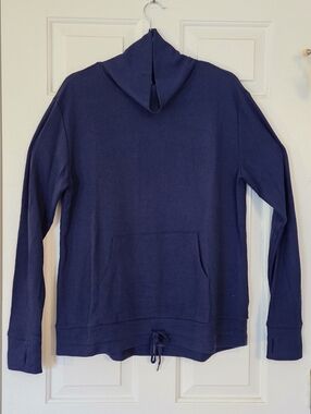 Lightweight Mock Neck Waffled Sweatshirt Medium